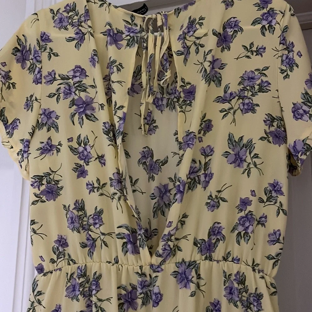 Two spring dresses - Picture 5 of 8
